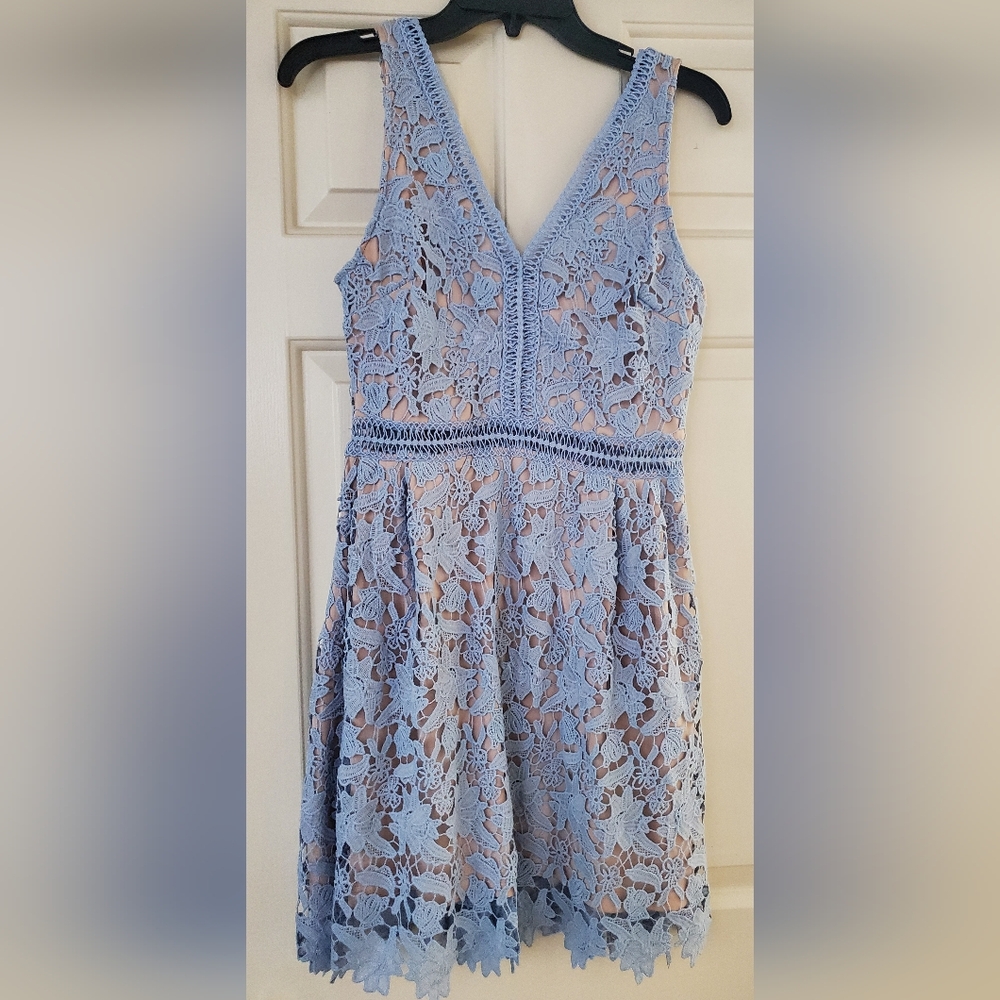 LAST CALL - Francesca's Cute Sleeveless Lace Crochet Dress - Size Small